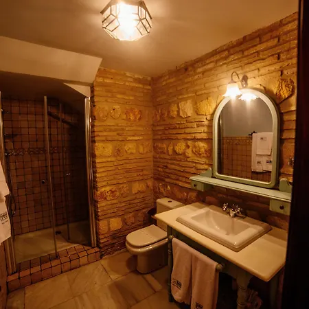 De Vallina By Mira Hotell 3*