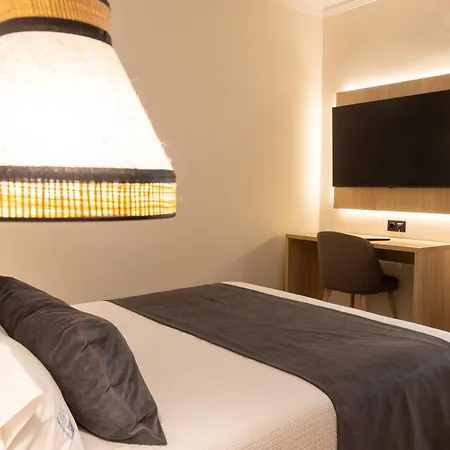 De Vallina By Mira Hotel 3*