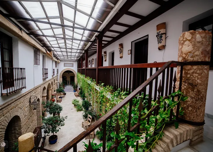 Готель De Vallina By Mira 3*