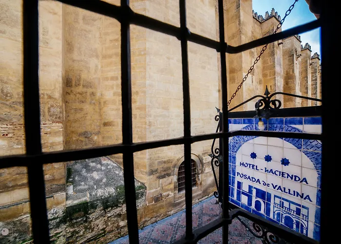 De Vallina By Mira Отель