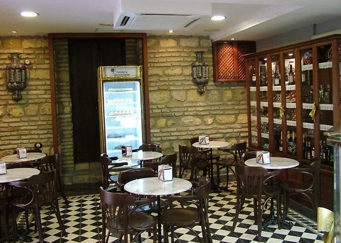 De Vallina By Mira Готель 3*