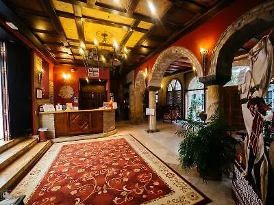 De Vallina By Mira Кордова