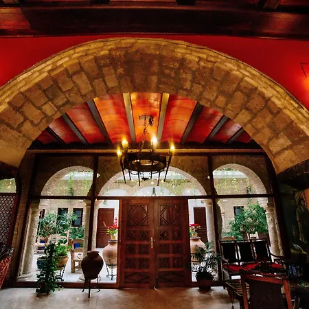 Hotel De Vallina By Mira 3*