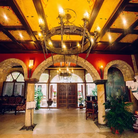 De Vallina By Mira Hotel