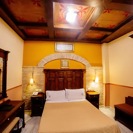 Hotel De Vallina By Mira 3*