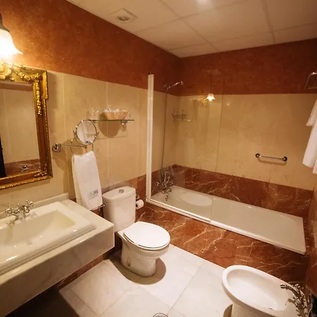 Hotel De Vallina By Mira 3*