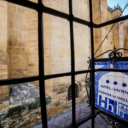 De Vallina By Mira Hotel