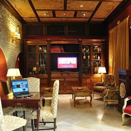 De Vallina By Mira Hotel